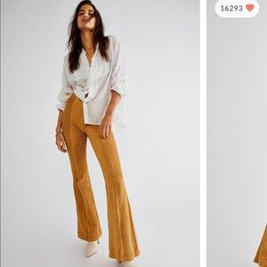 Free People slim pull on Velvet Flare pants
